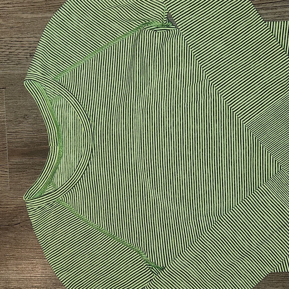 Lululemon Swiftly Tech 2.0 Race Length Top - We A… - image 3